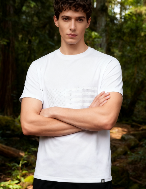 Vintage American Flag 100% Cotton T-Shirt - Unisex Patriotic Tee for All Occasions