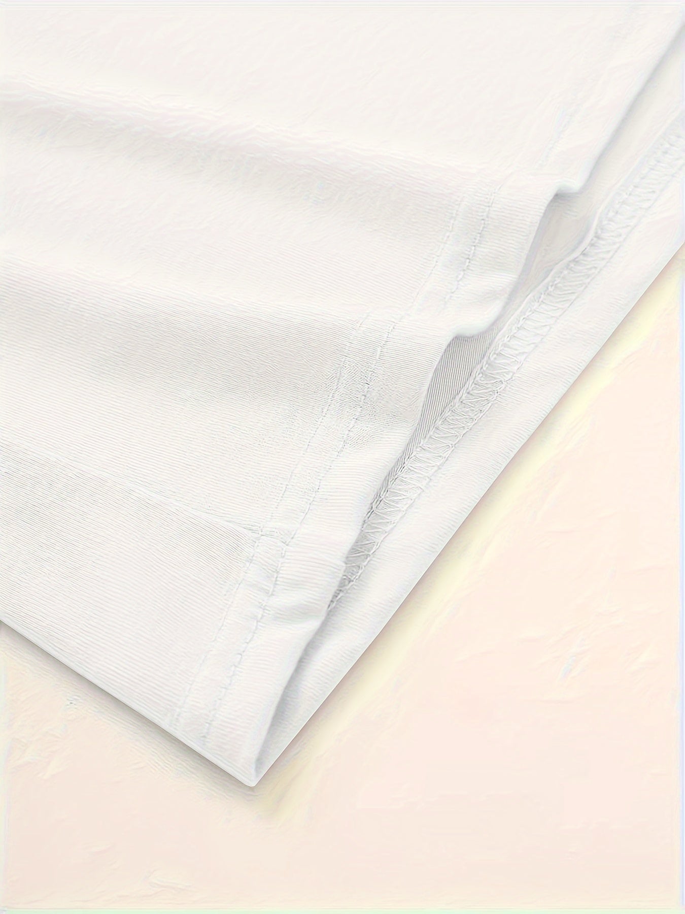 Women's Paris Print T-Shirt - Eiffel Tower & Landmark Design with Cursive Lettering, Slim Fit Short Sleeve Round Neck Casual Top, Breathable Summer Tee for Casual Attire & Light Exercise, Machine Washable, Ladies T-shirts, Summer Fashion, Comfortable Fit