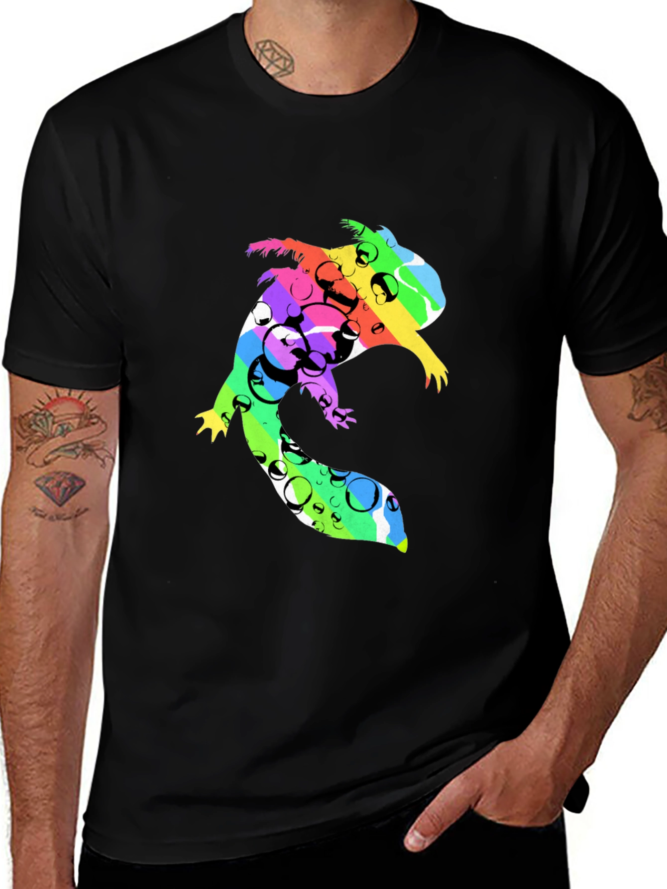 Vibrant Squirrel Graphic Black T-Shirt
